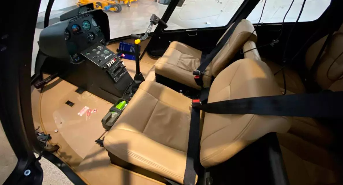 Вертолет Robinson R66