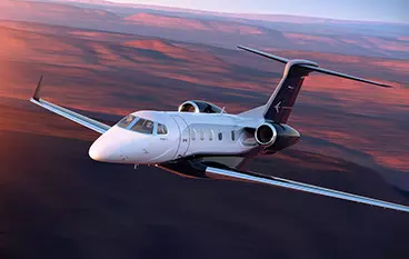 Самолёт Embraer Phenom 300