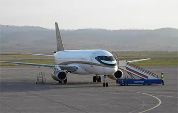 Самолёт Sukhoi Superjet 100-95LR