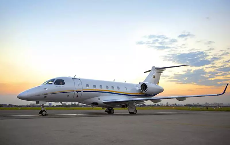 Самолёт среднемагистральный Embraer Legacy 500