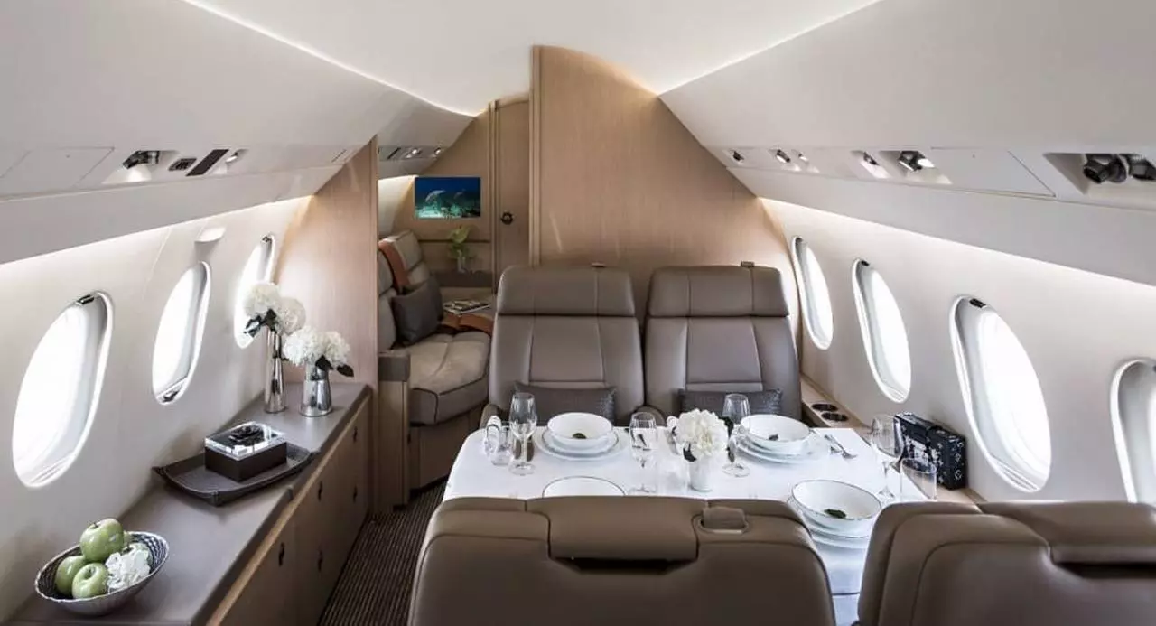 Самолёт Dassault Falcon 900 LX