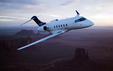 Самолёт Bombardier Challenger 300