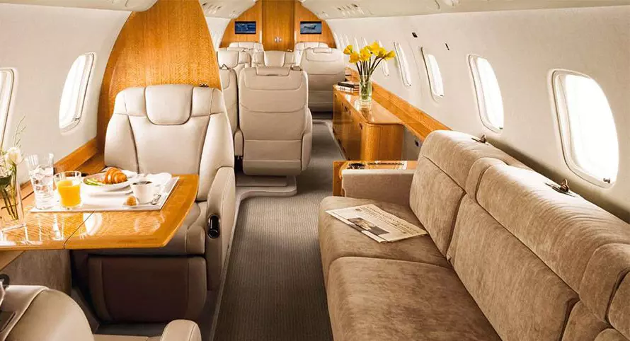 Самолёт Embraer Legacy 600