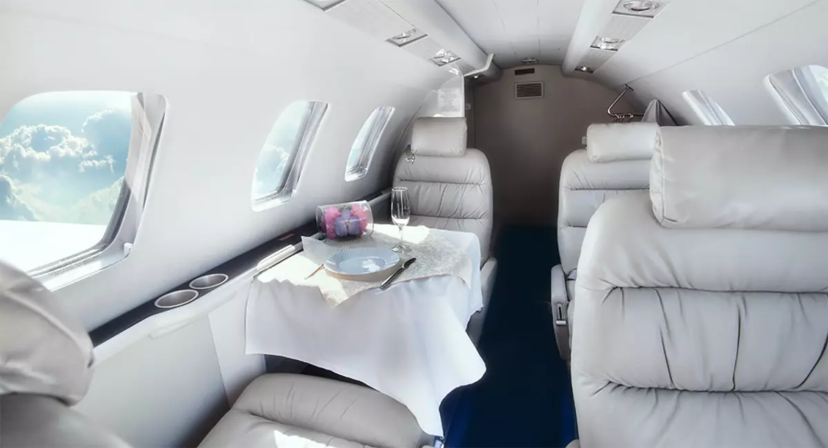 Самолёт Cessna 525