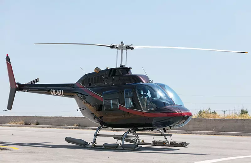 Вертолёт Bell 206B Jet Ranger